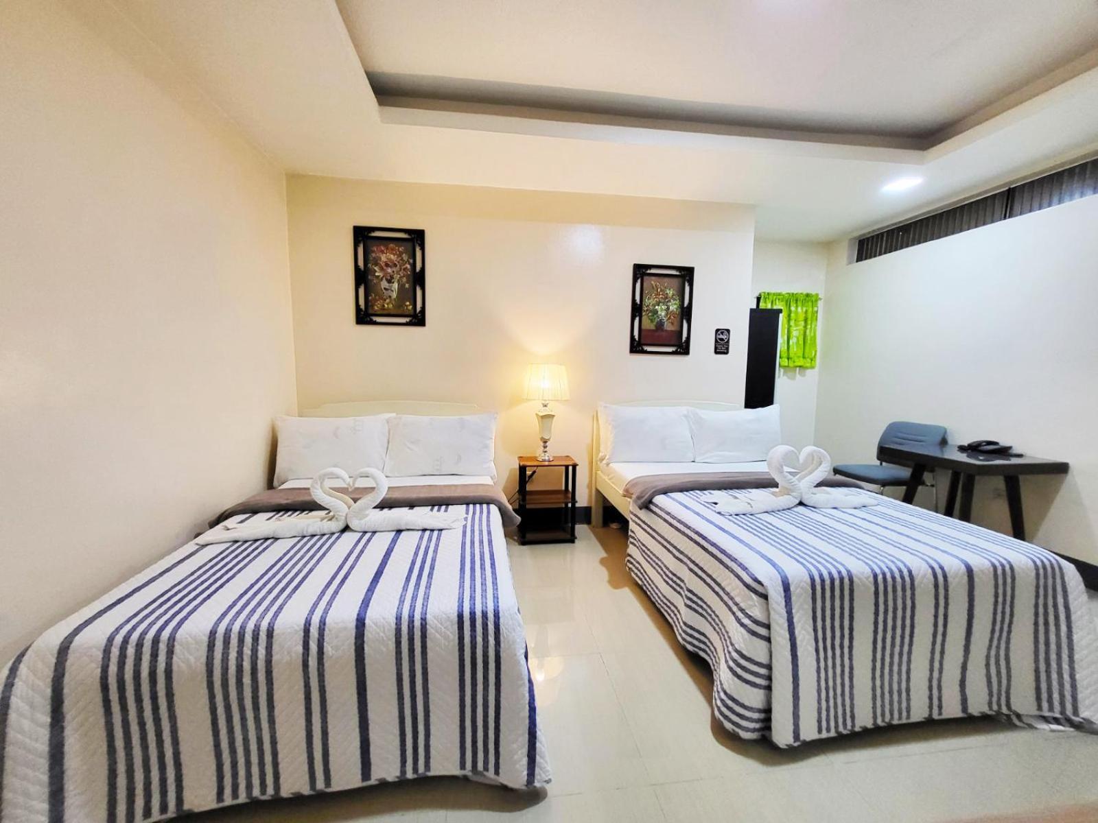 B&J Guesthouse And Tours Tagbilaran City Exteriör bild